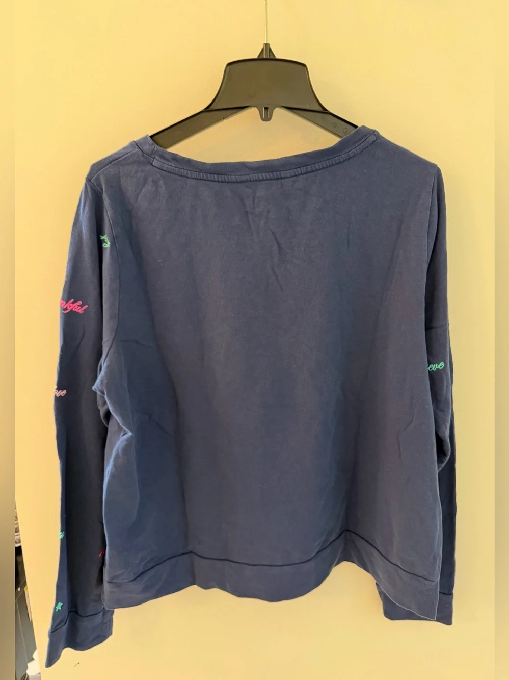 Lilly Pulitzer Good Vibes Pull Over Navy XL